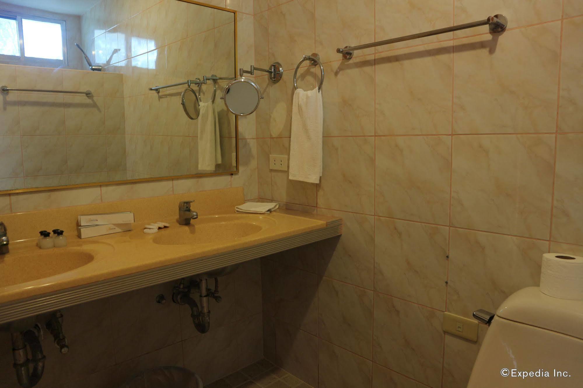 Antulang Beach Resort Сиатон Экстерьер фото